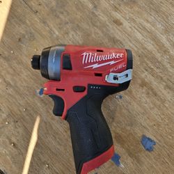 M12 FUEL SURGE 12V Lithium-Ion Brushless Cordless 1/4 in. Hex Impact Driver