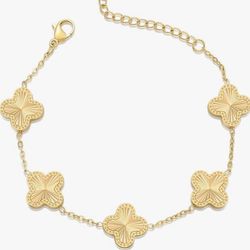 18K Gold Plated Clover Bracelet