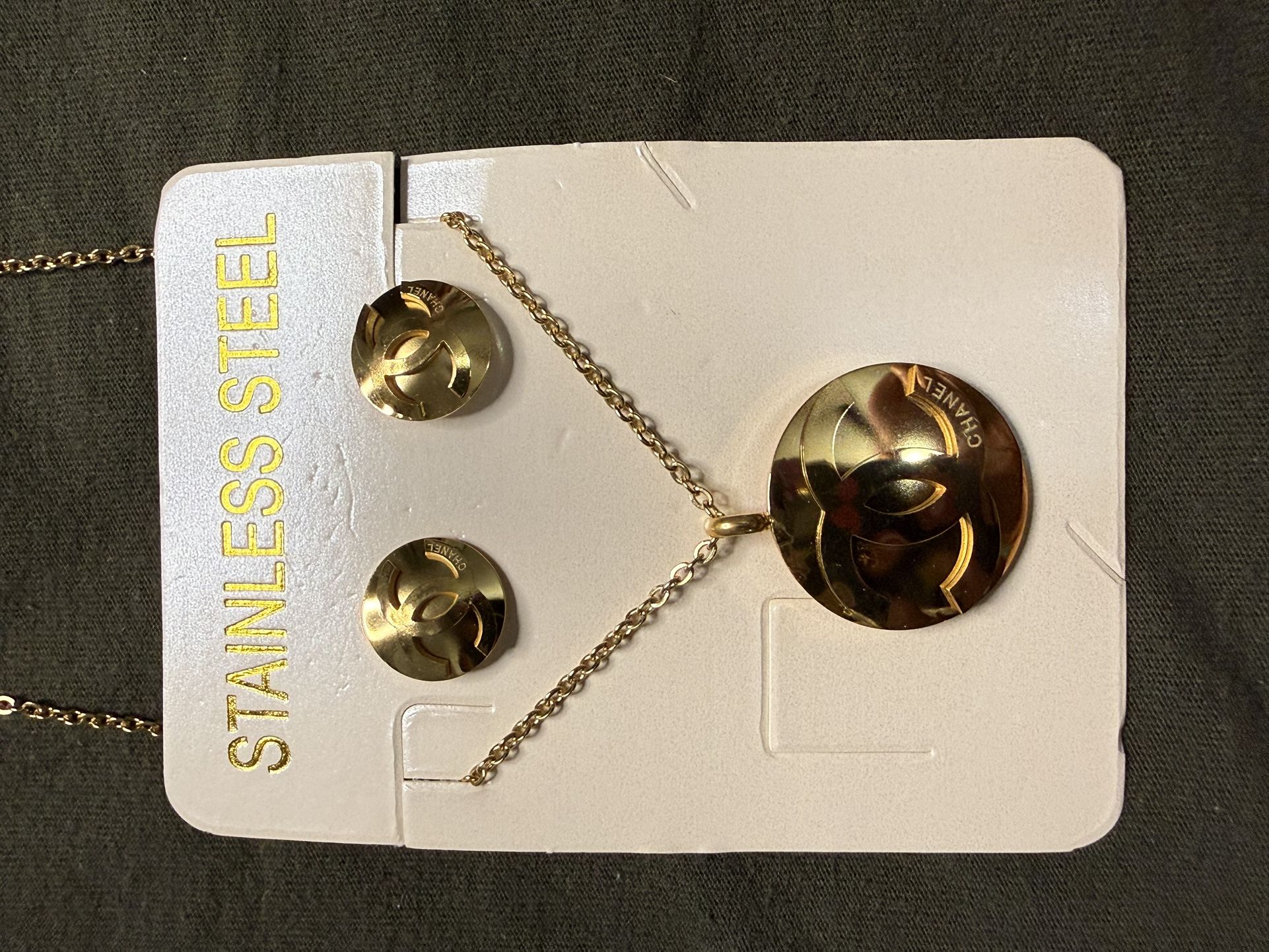 Stainless Steel Fashion Necklace And Earrings