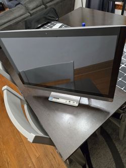 HP Pavilion All-in-One Desktop Computer