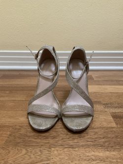 Carvela Kurt Geiger Heels (Gold Shimmer, 9.5)