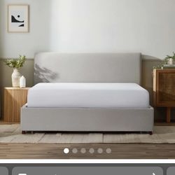 Silk And Snow King Bed 