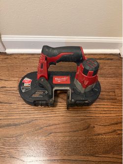 M12 12V Lithium-Ion Cordless SubCompact Band Saw (Tool-Only)