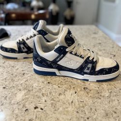 Size 12 LV Trainers