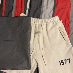 Essentials Fear Of God Shorts Size Large