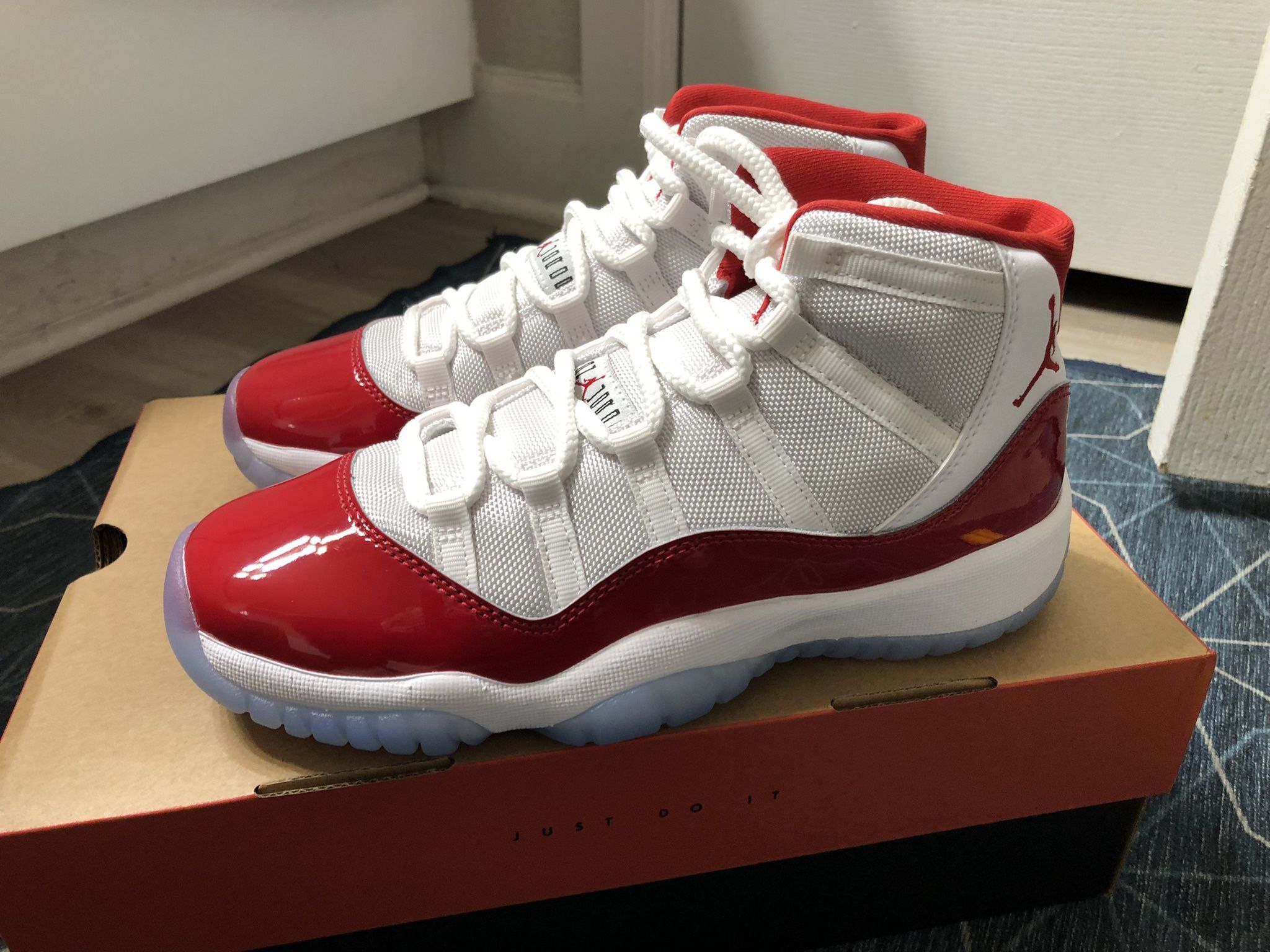 Jordan 11 Cherry Sz 6.5y Or Women’s 8w