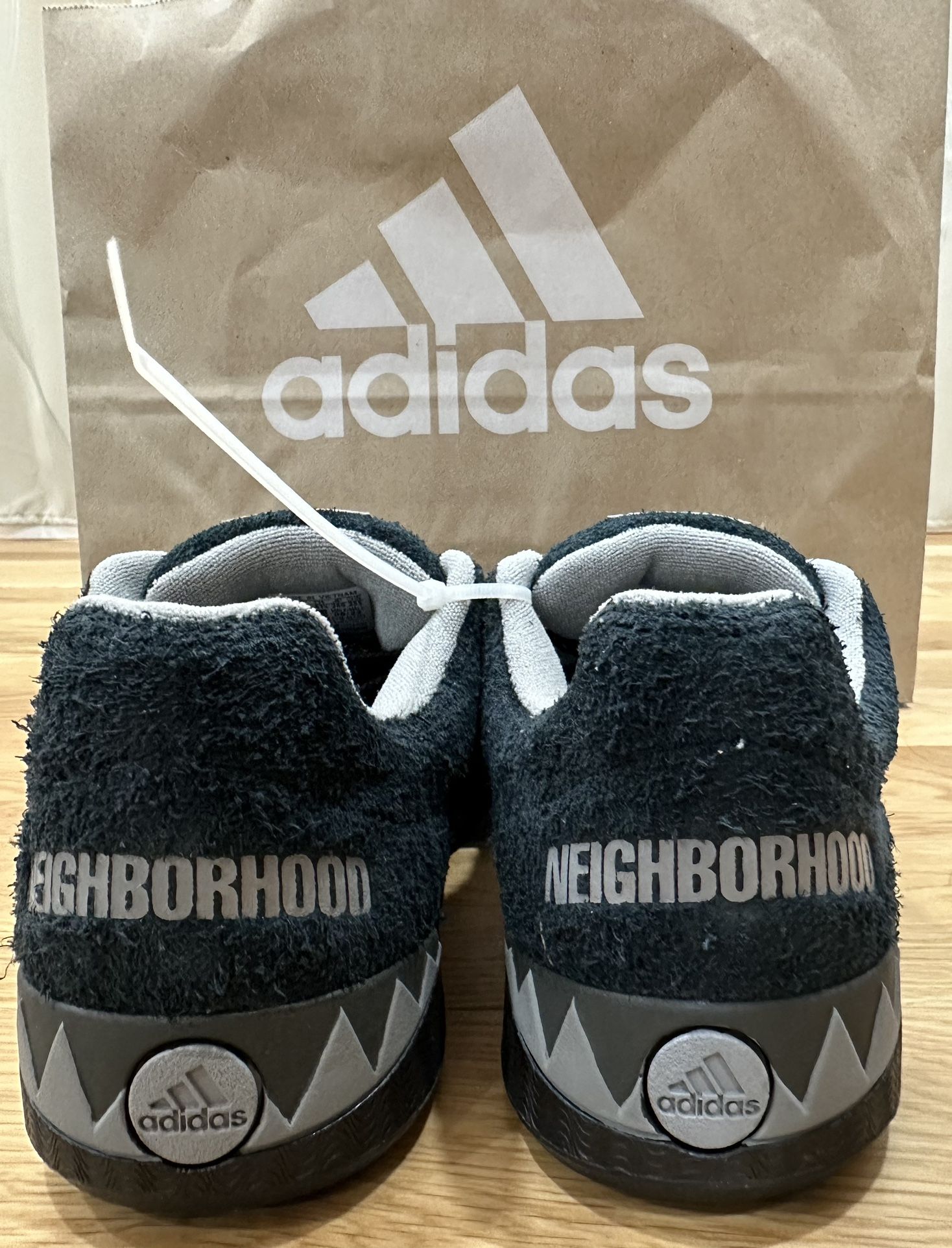 Adidas X Neighborhood Size 8M, 9.5W