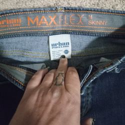 NWOT Boys Sz 14 Urban Pipeline MaxFlex Skinny Jeans