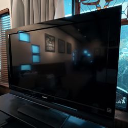 Sony 40” Bravia LCD TV – 1080p HD – HDMI – Great Garage or Kids TV 