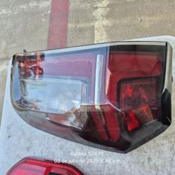 Chevy Tahoe Suburban Right Tail Light Oem
