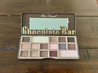 Too Faced “Chocolate Bar” eyeshadow palette