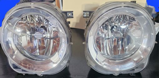 Pair OEM Headlights Jeep Renegade