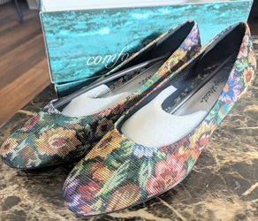 Womens Shoes Size 10w