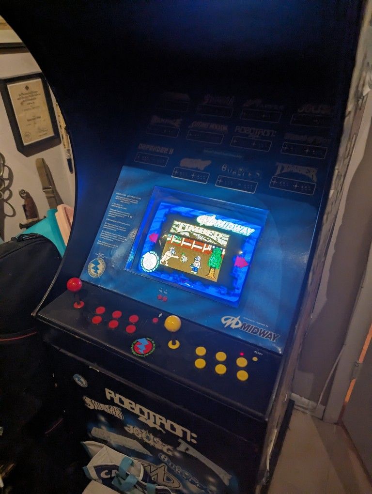 Midway Games Arcade Cabinet With 12 Games