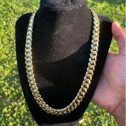14m - 22inch Gold Plated Regular Lock Miami Cuban Link Chain 
