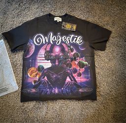 Majestik T-shirt
