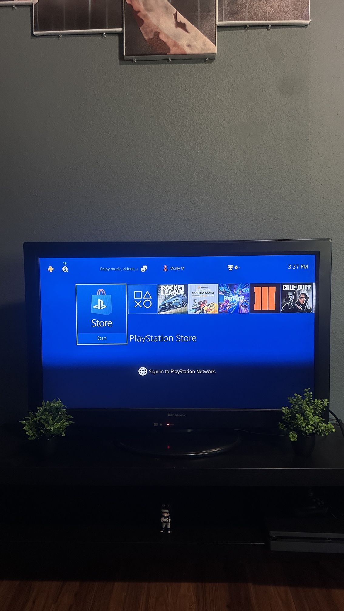 Panasonic 37โ HD LCD TV