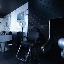 Barber Chair 