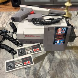 Original Nintendo (NES) Gaming System