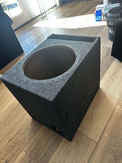 Single Subwoofer Enclosure Box 12 inch