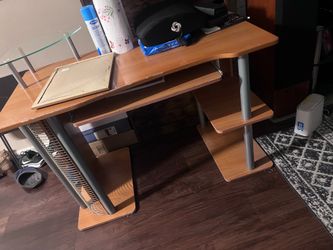 Desk with Keyboard Tray