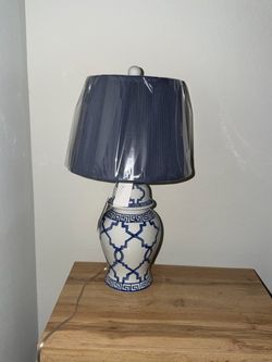 Brook brothers Blue and White Ceramic Ginger Jar Table Lamp
