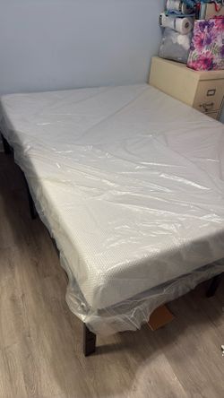 Queen Size Bed And And Frame