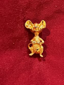 Gold Tone Mouse Brooch