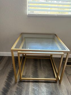Almost brand New Coffee Table
