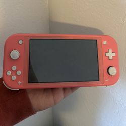 Nintendo Switch Lite In coral