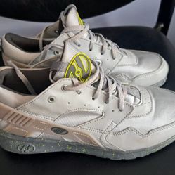 Heelys Hurricane Gray Roller Skate Wheel Shoes US Size 8 Unisex Great Condition