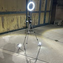 Lighting Equipment Tripods Power Banks No Outlet Needed 