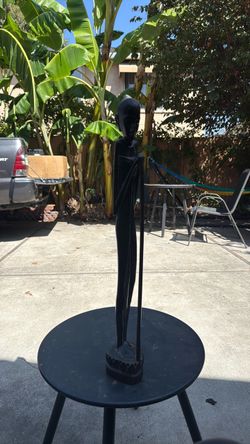 Wood statue