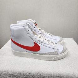 New - Nike Blazer Mid 77
Habanero Red