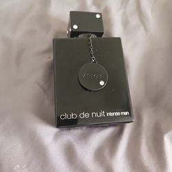 Club De Nuit
