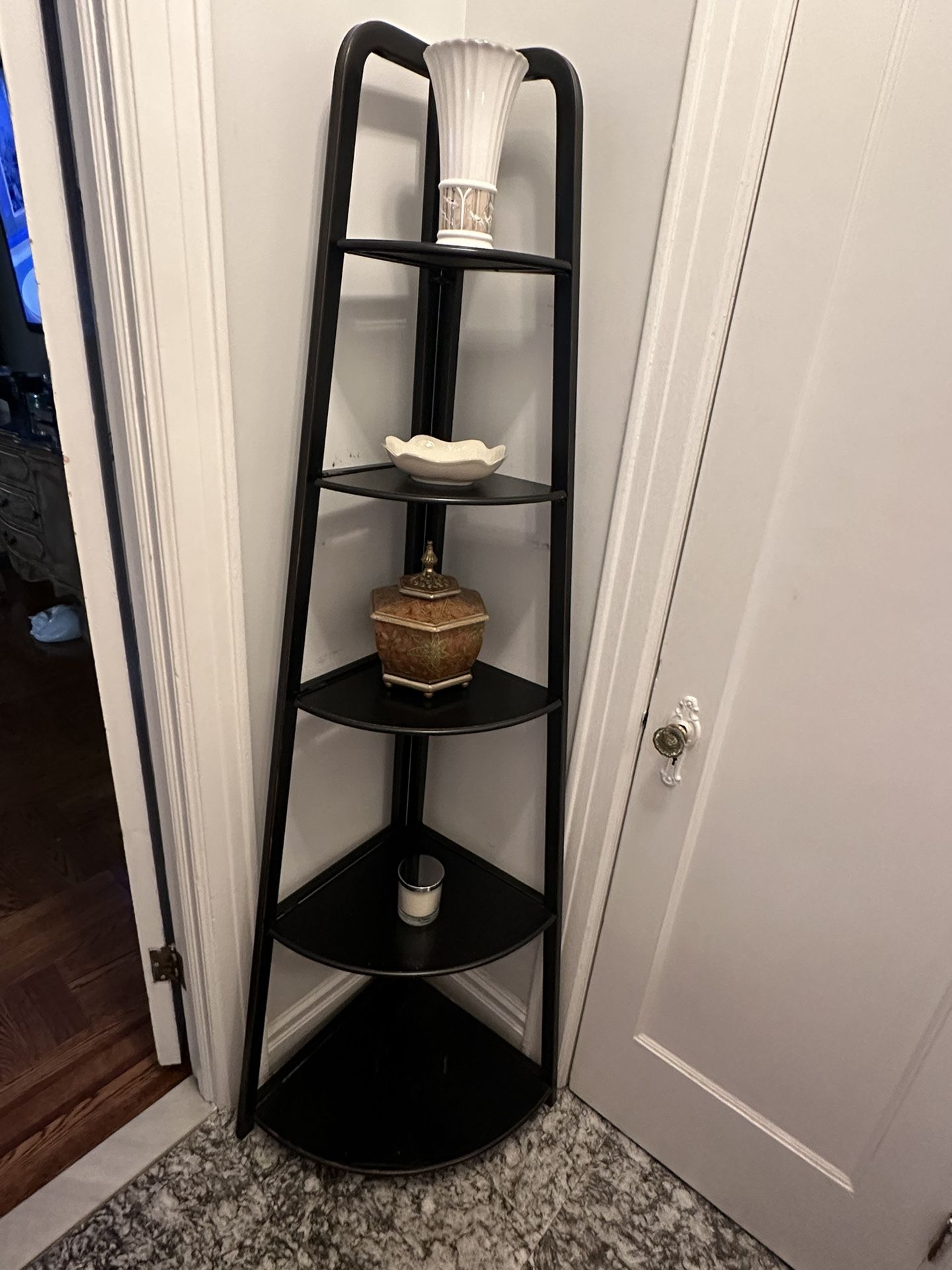 Corner Shelf