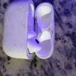 Apple Airpod Pro Case With (Right Only Earbud)