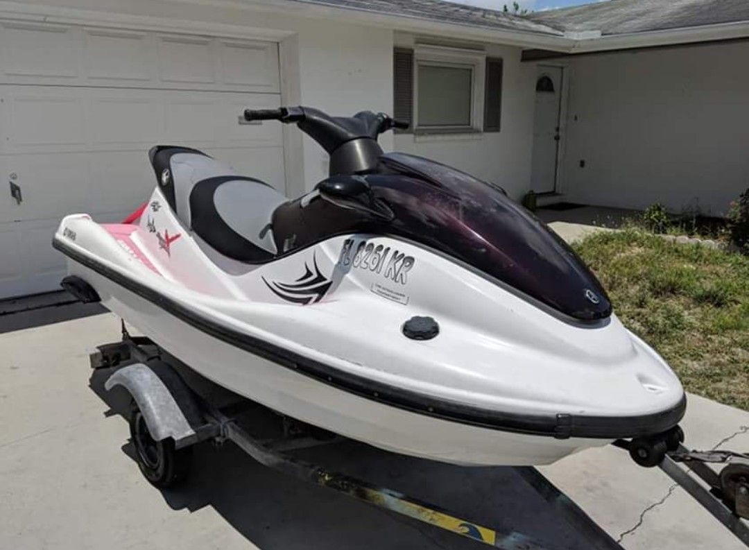 1999 Yamaha XL1200 WAVERUNNER for Sale in Port Richey, FL