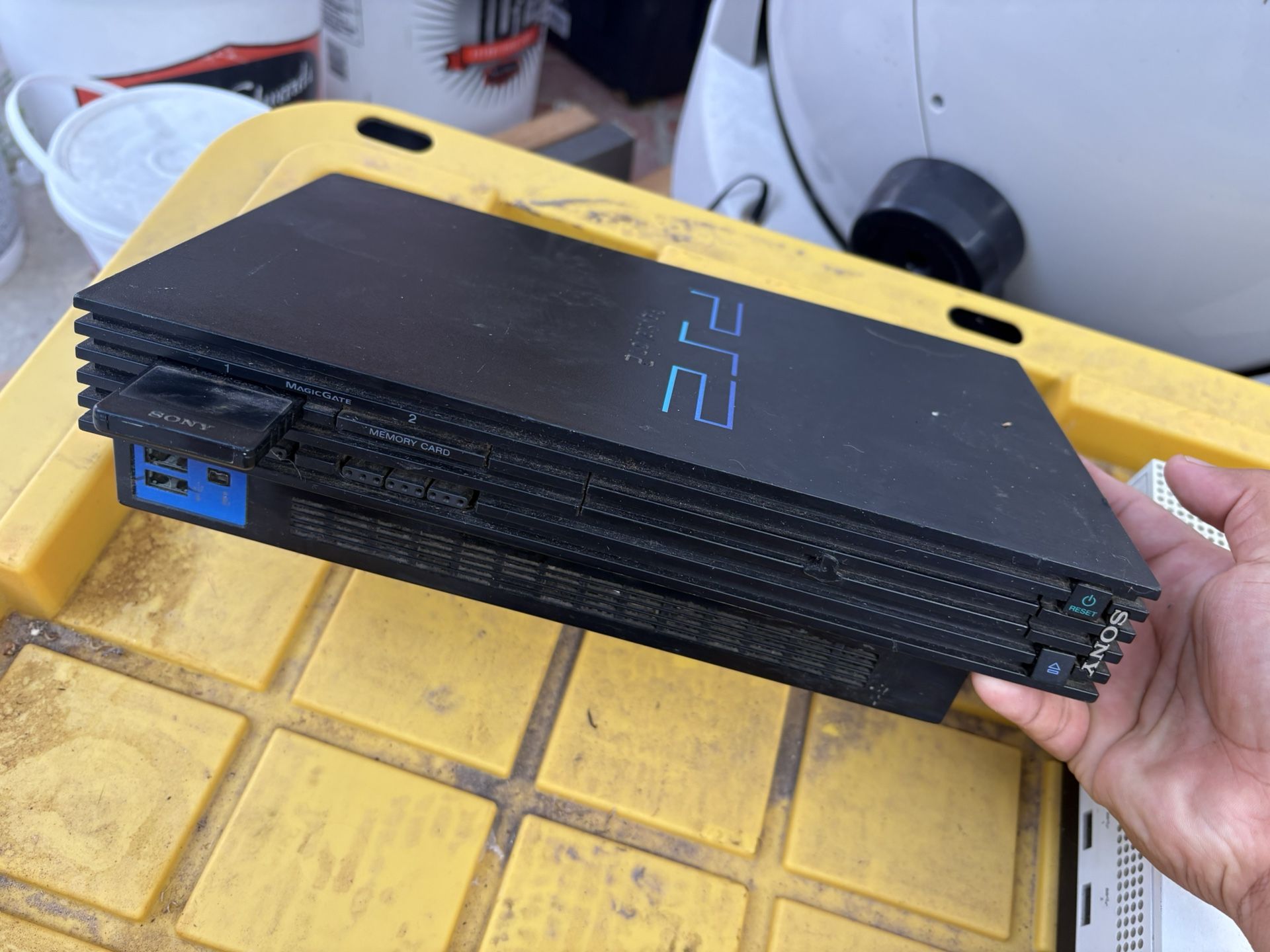 Ps2 Console + Memory Card Only !