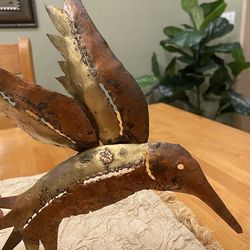 Metal Southwest decor Hummingbird wall art hanging. Indoor/ outdoor. 9.5 x 10 inches. Good condition