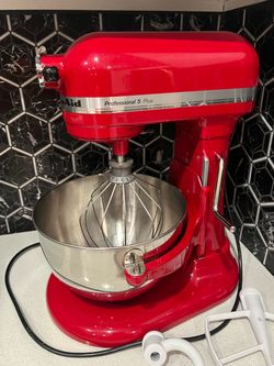 Kitchenaid mixer - like new - Professional 5 HD