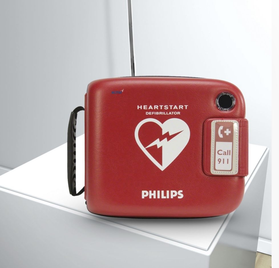 Philips Heartstart AED Defibrillator with case & Unused Pad. $1350 new. Never used! Just needs a new battery.