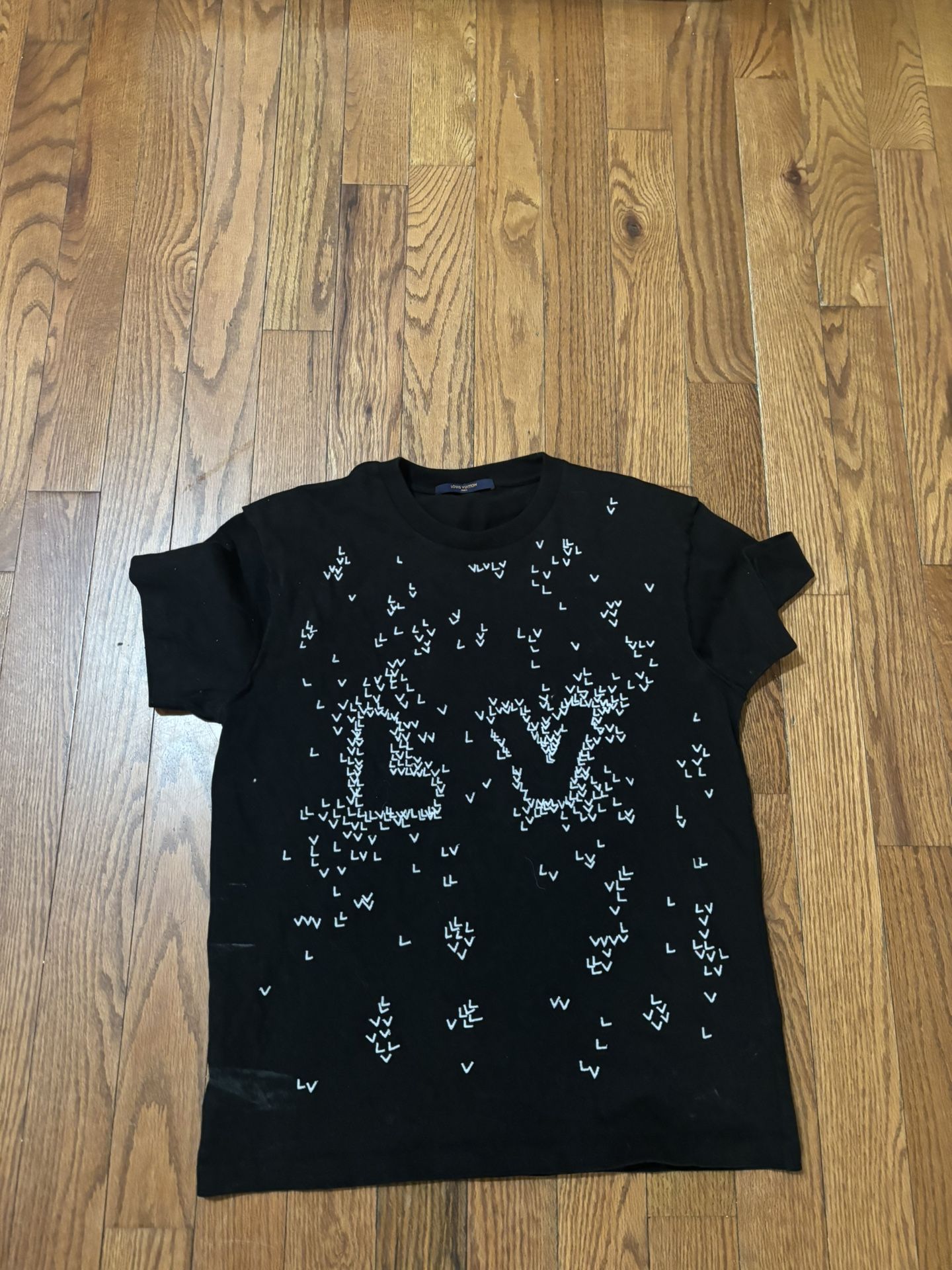 Black Lv Shirt