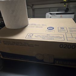 SCOTT JUMBO ROLL TOWELS