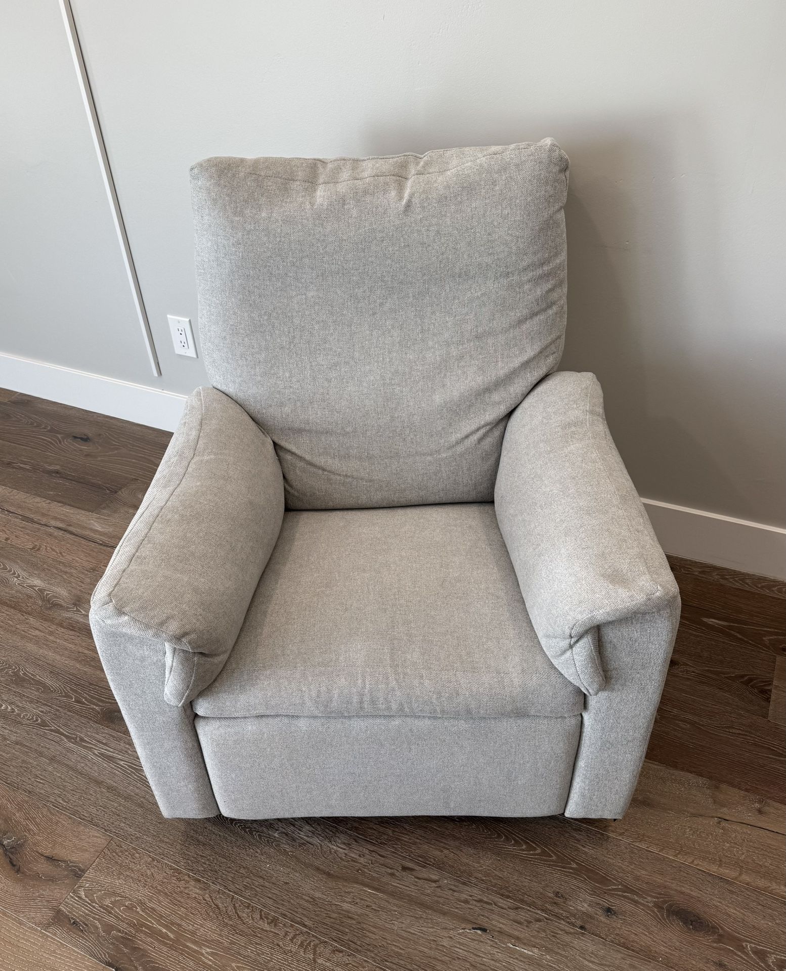 Pottery Barn Nursery Dream Swivel Glider Recliner Rocker - Grey