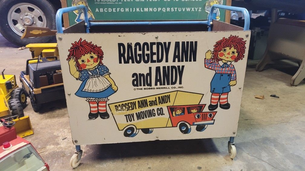 Raggedy Ann And Andy Toy Cart