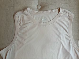 Santiny Sleeveless Athletic Top Size M