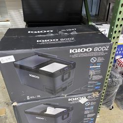 IGLOO 80DZ  ICELESS ELECTRIC COOLER, Energy Efficient, Digital Display, Interior LED lights  400$ 