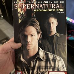 Supernatural Comic lot with a few season DVDs