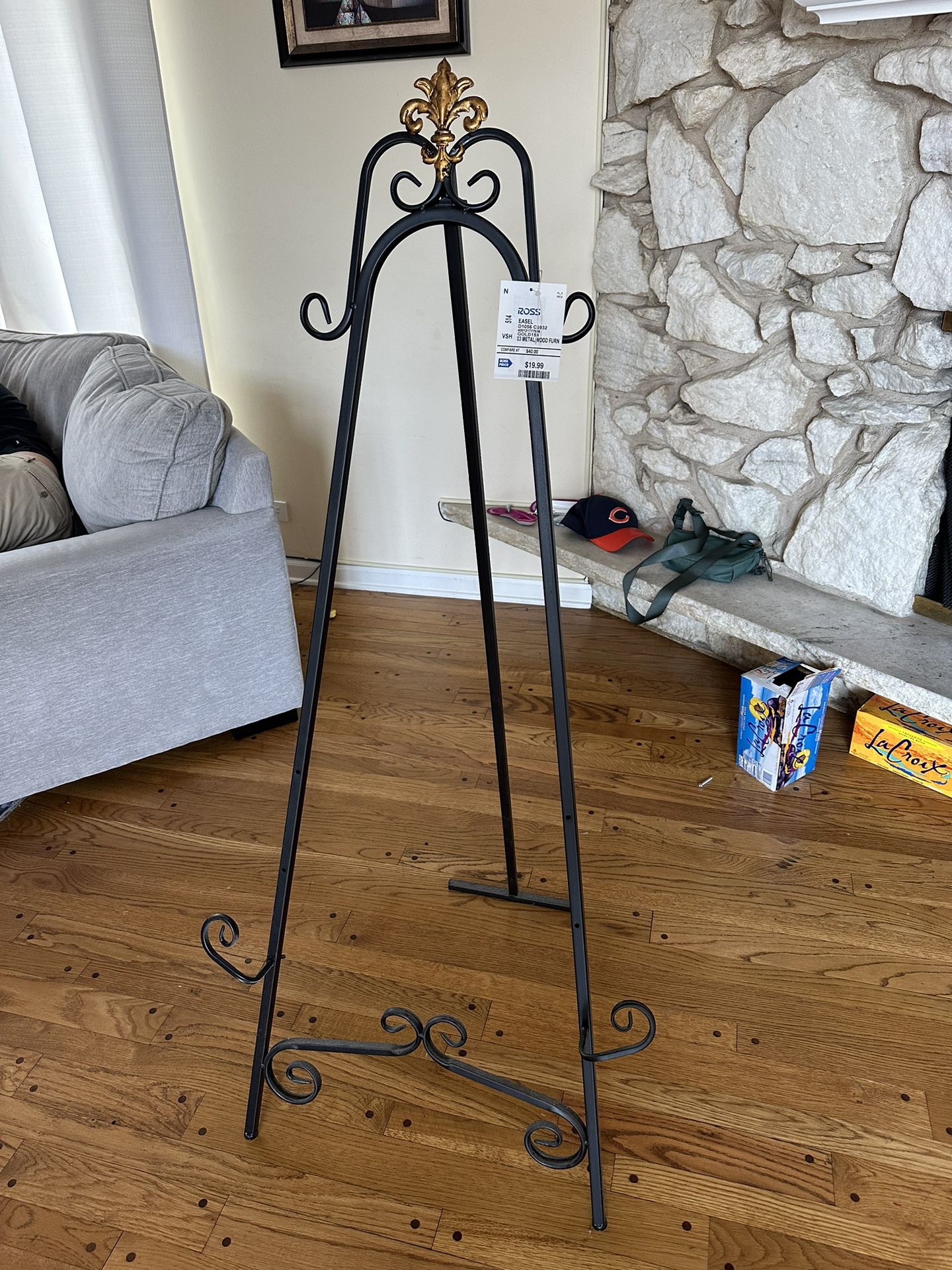 Easel For Photos Or Mirrors